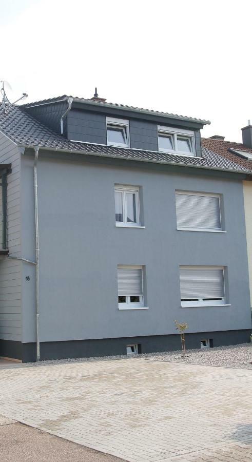 Apartment Claudia Sinsheim Exterior photo