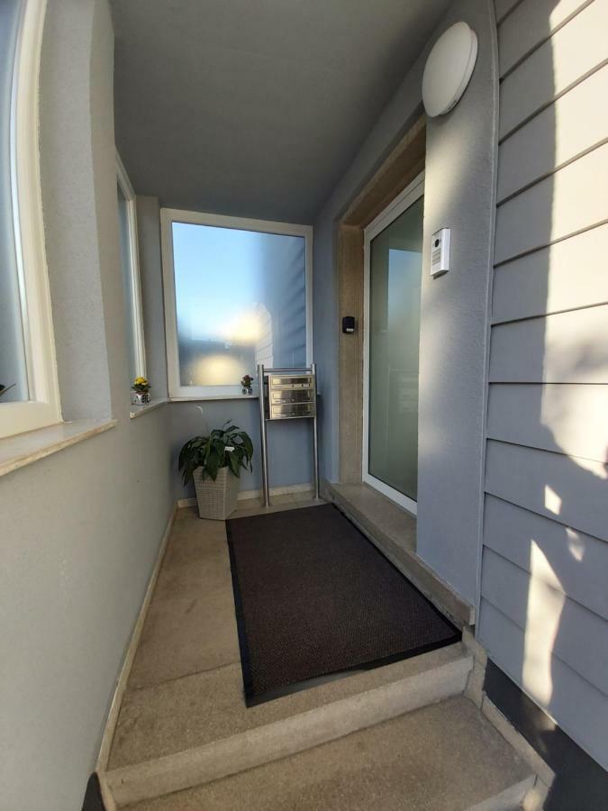 Apartment Claudia Sinsheim Exterior photo